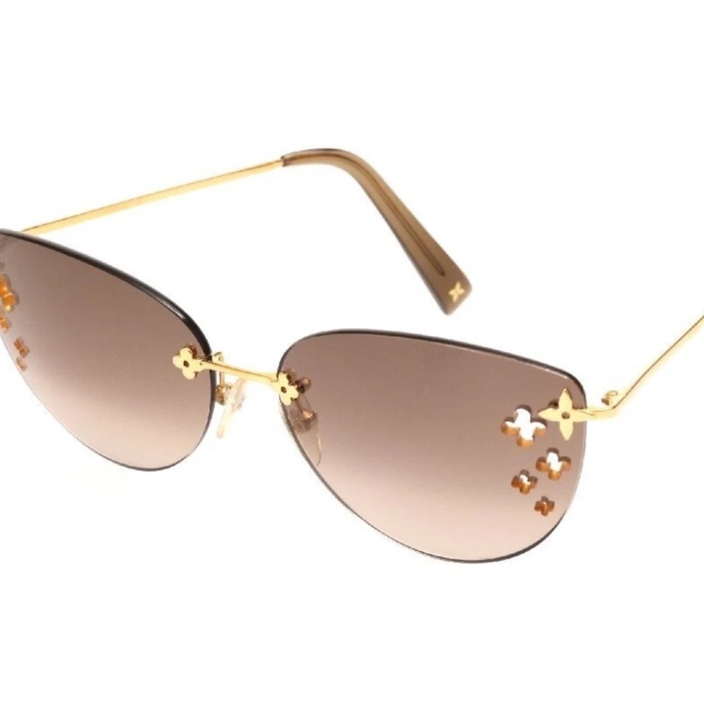 Louis Vuitton Gold Frame Sunglasses with Brown Lenses